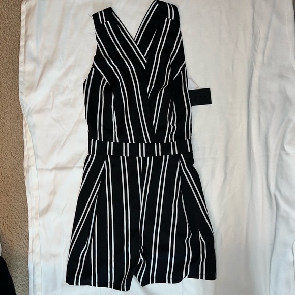 🌀 NWT striped FASHION UNION shorts romper overalls medium m med - Picture 7 of 7